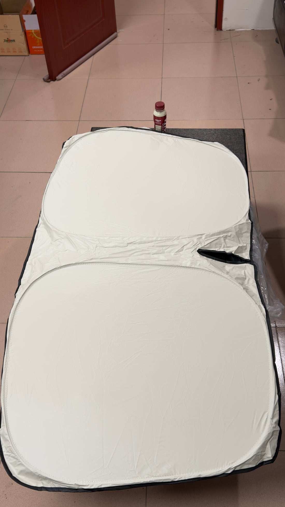 Universal Fit Windshield Sun Shade for Sedans & SUVs & Trucks